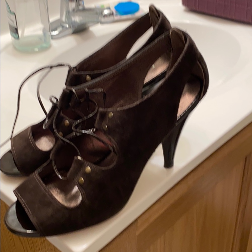 Brown suede open toe heals